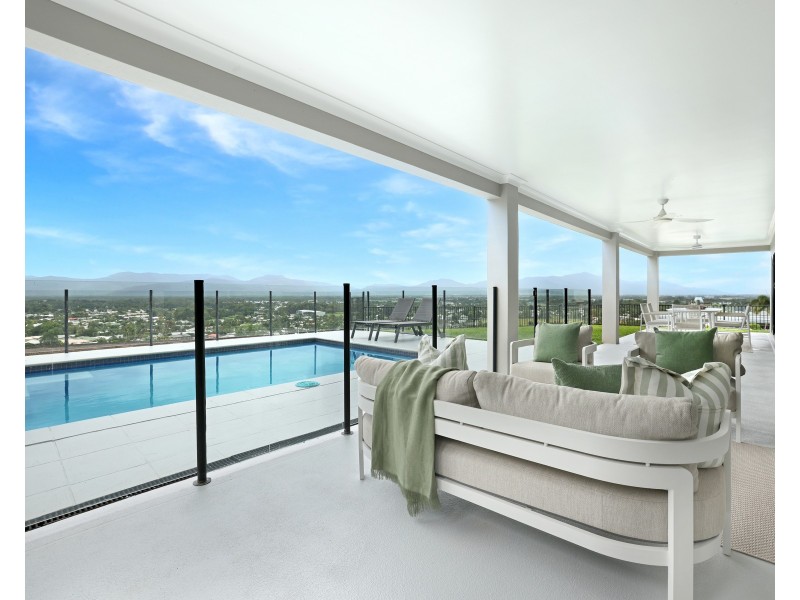 18 Jumna Close, Bentley Park QLD 4869