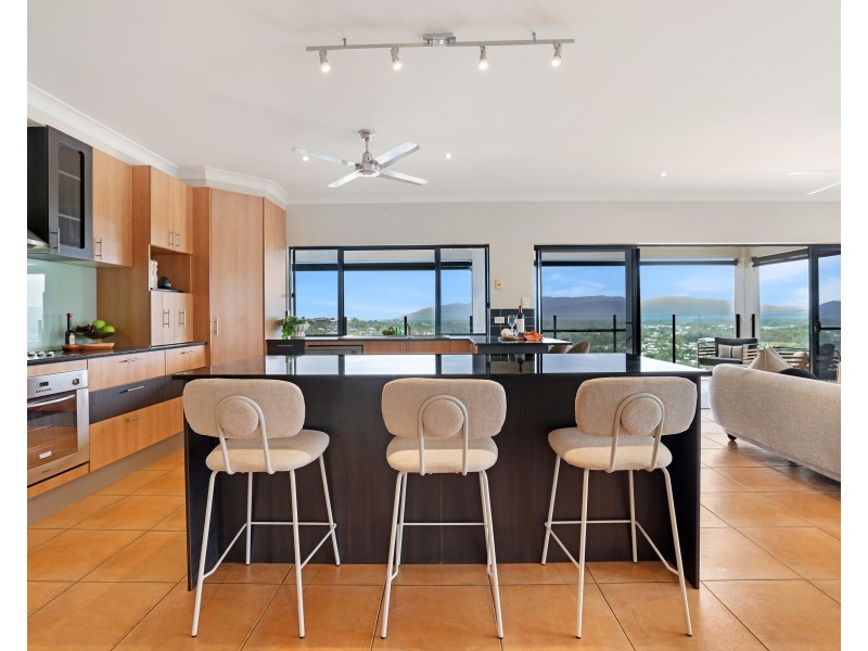 18 Jumna Close, Bentley Park QLD 4869