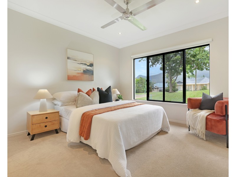 18 Jumna Close, Bentley Park QLD 4869