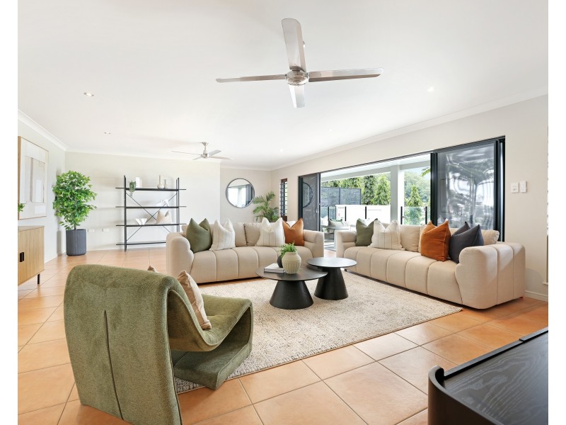 18 Jumna Close, Bentley Park QLD 4869