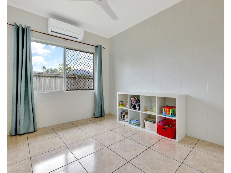 26 Hay Street, Mount Sheridan QLD 4868