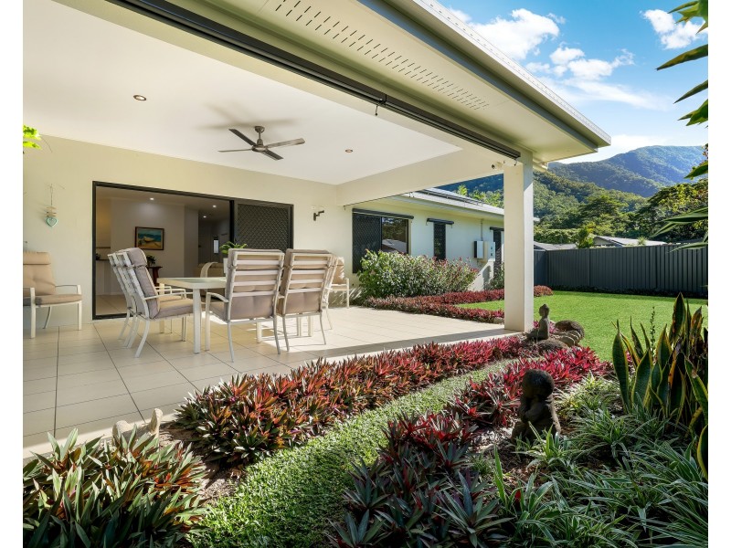 15 McBride Street, Redlynch QLD 4870