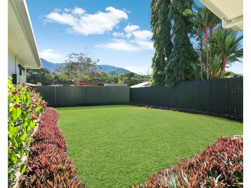15 McBride Street, Redlynch QLD 4870