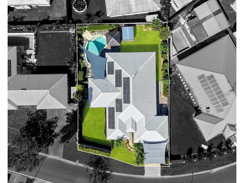 15 McBride Street, Redlynch QLD 4870