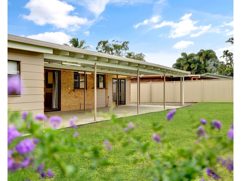 41 Mestrez Street, Mooroobool QLD 4870