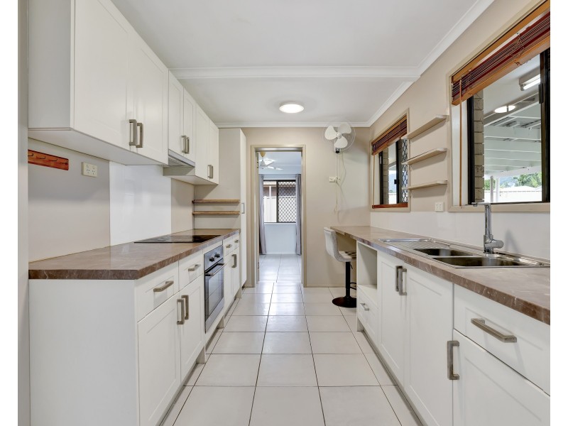 41 Mestrez Street, Mooroobool QLD 4870