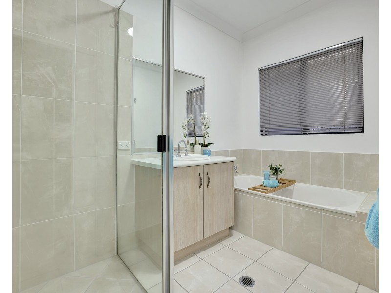 203 Esplanade, Cairns North QLD 4870