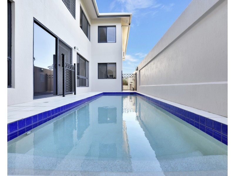 203 Esplanade, Cairns North QLD 4870