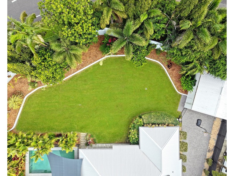 32 Iridescent Drive, Trinity Park QLD 4879