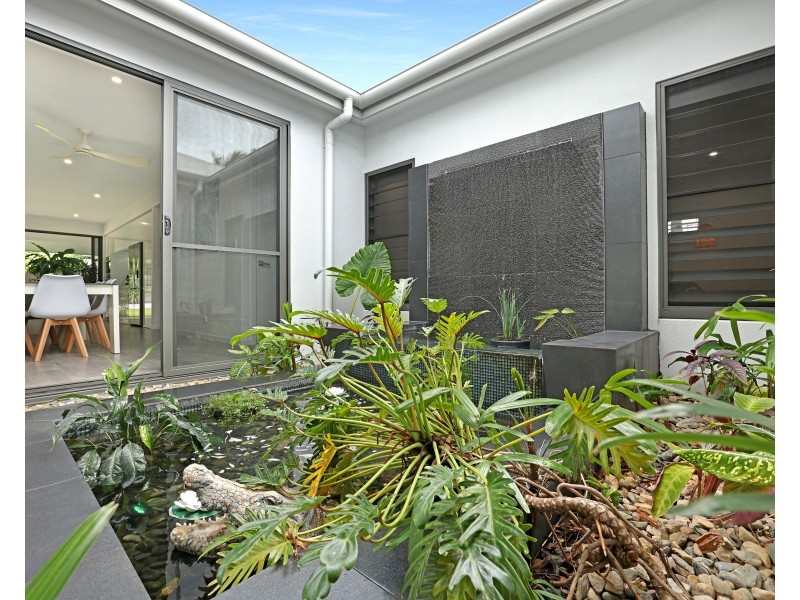 32 Iridescent Drive, Trinity Park QLD 4879