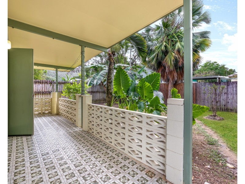 36 George Street, Earlville QLD 4870