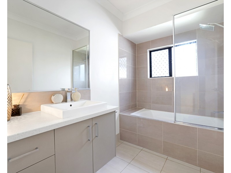 5 Devine Crescent, Gordonvale QLD 4865