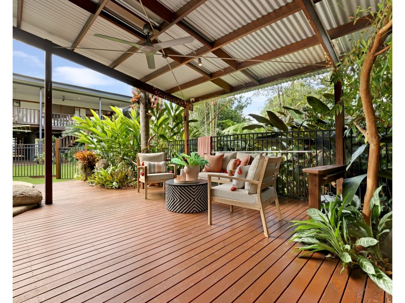 221 Woodward Street, Whitfield QLD 4870