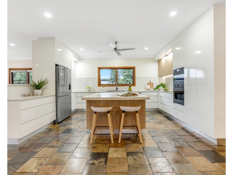 3 Clearwater Street, Freshwater QLD 4870