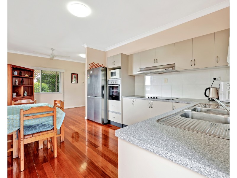 66 Sondrio Street, Woree QLD 4868