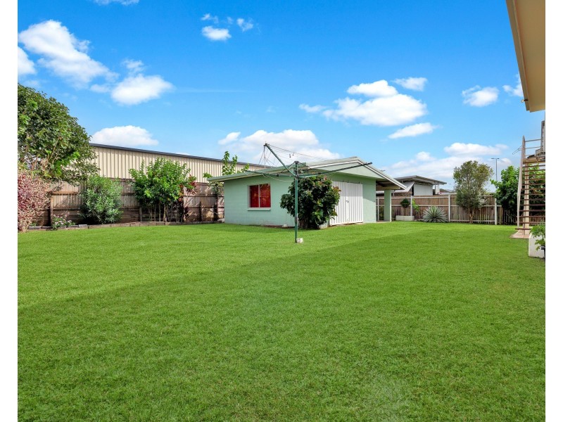 66 Sondrio Street, Woree QLD 4868