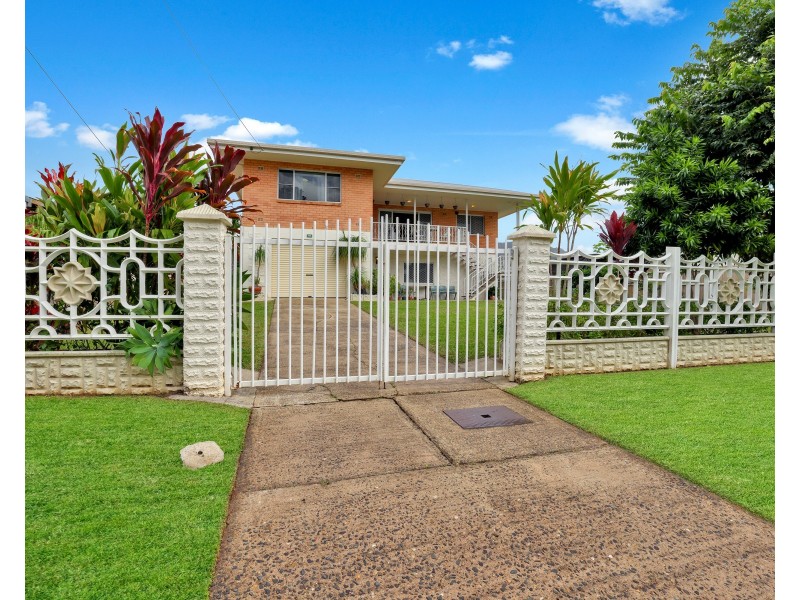 66 Sondrio Street, Woree QLD 4868