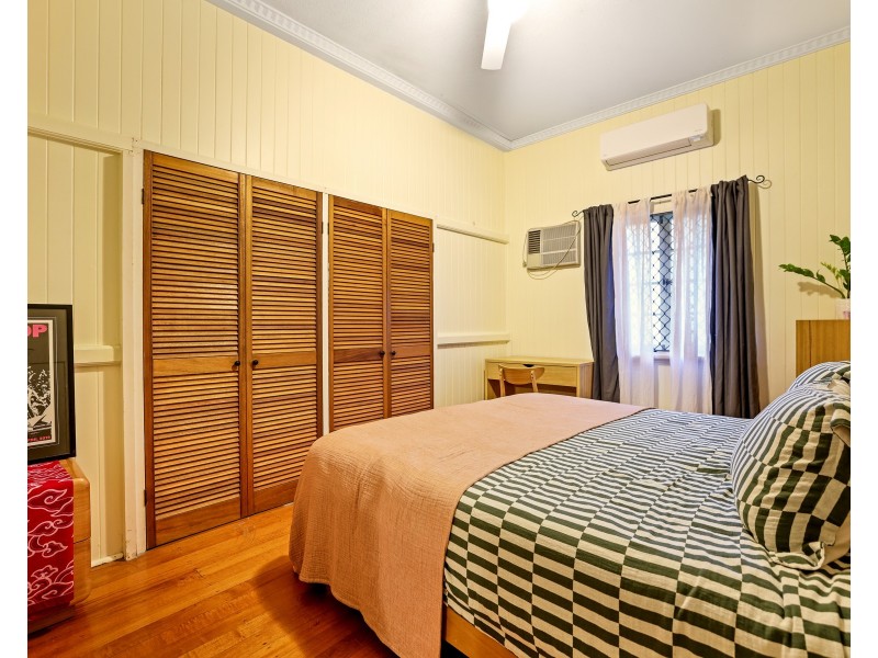 27/404-418 McCoombe Street, Mooroobool QLD 4870