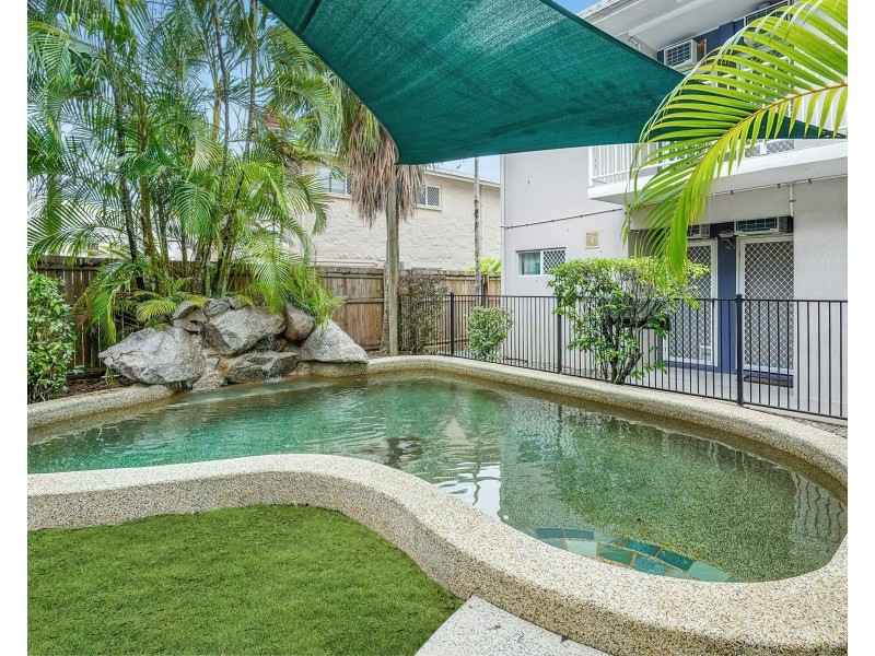 1/6 Springfield Crescent, Manoora QLD 4870