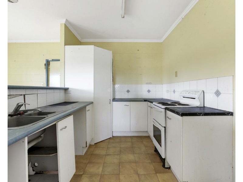 1-3 Kalinga Court, Mount Sheridan QLD 4868