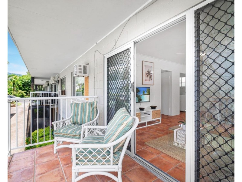 8/46 Moore Street, Trinity Beach QLD 4879