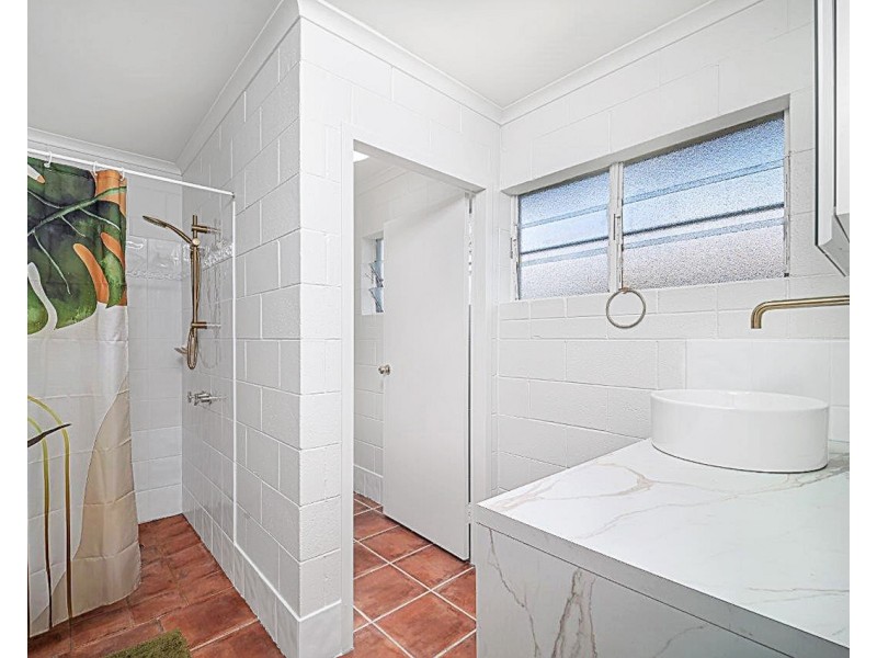8/46 Moore Street, Trinity Beach QLD 4879