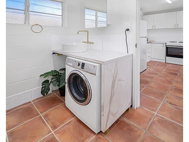 8/46 Moore Street, Trinity Beach QLD 4879