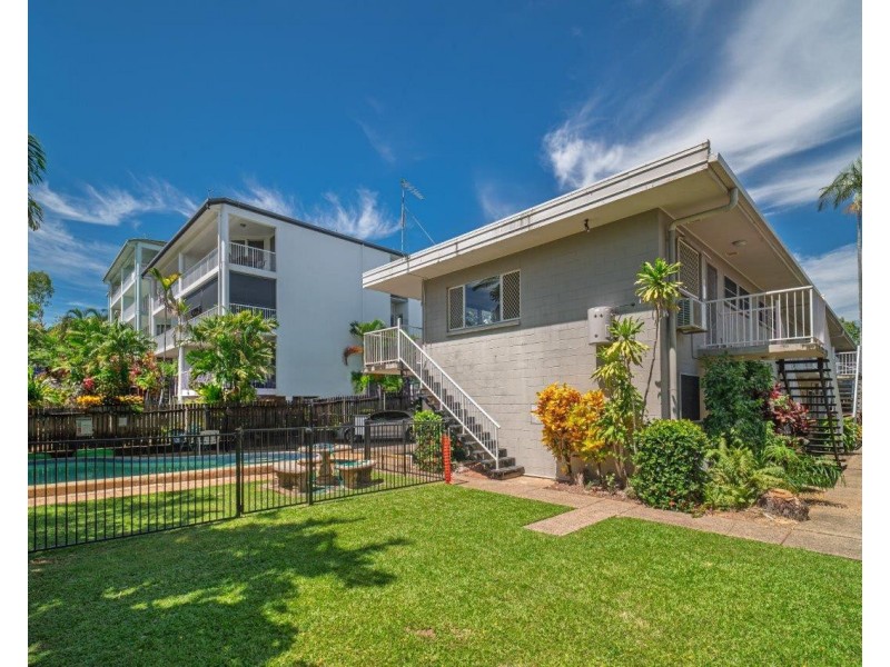 8/46 Moore Street, Trinity Beach QLD 4879