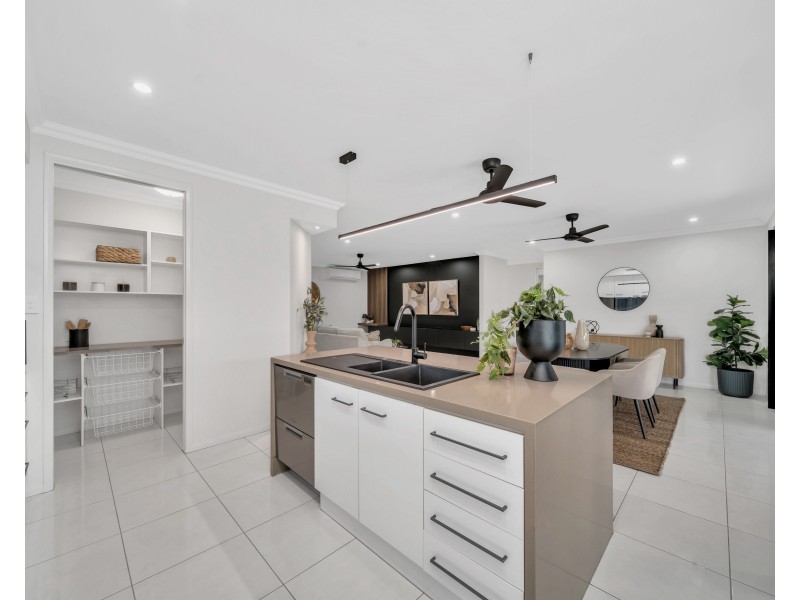 16 Leighton Crescent, Gordonvale QLD 4865