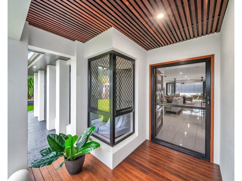 16 Leighton Crescent, Gordonvale QLD 4865