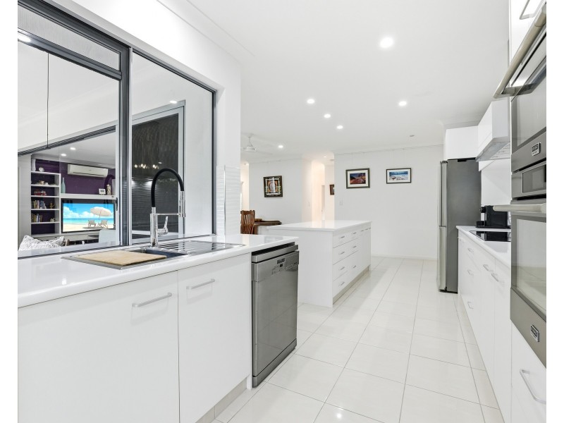 5 Byerstown Link, Trinity Park QLD 4879
