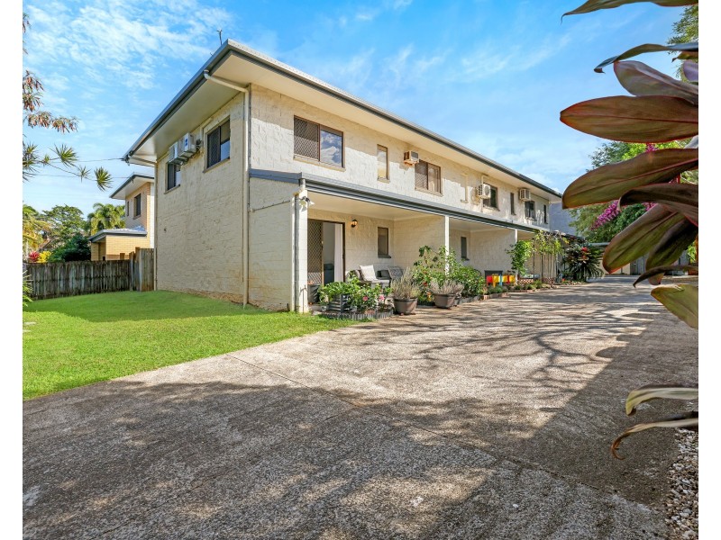 1/12 Jasper Street, Woree QLD 4868