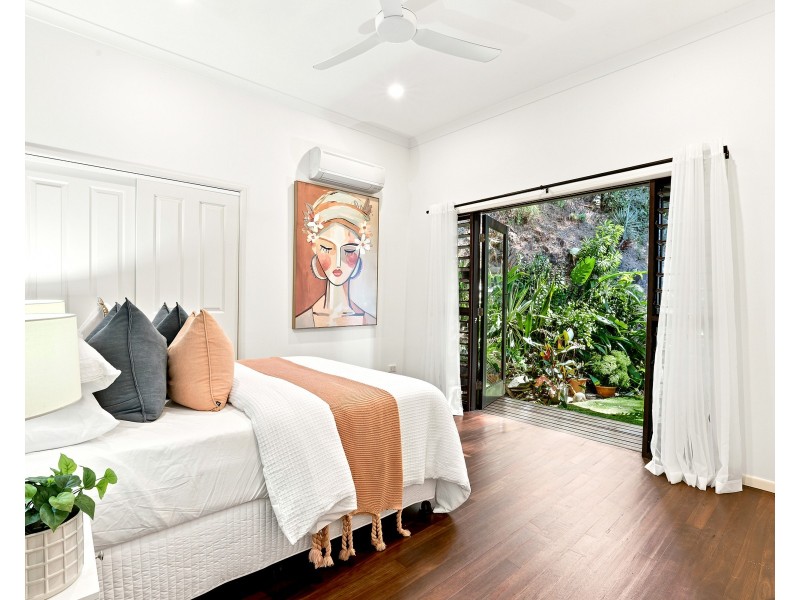 42-44 Ellison Street, Clifton Beach QLD 4879
