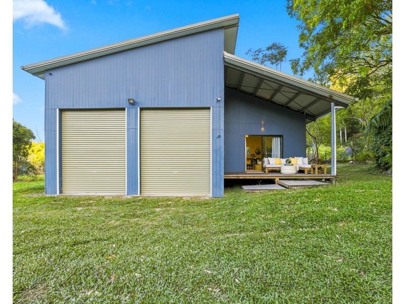42-44 Ellison Street, Clifton Beach QLD 4879