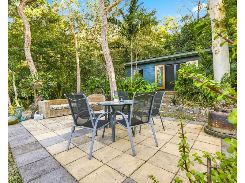 42-44 Ellison Street, Clifton Beach QLD 4879