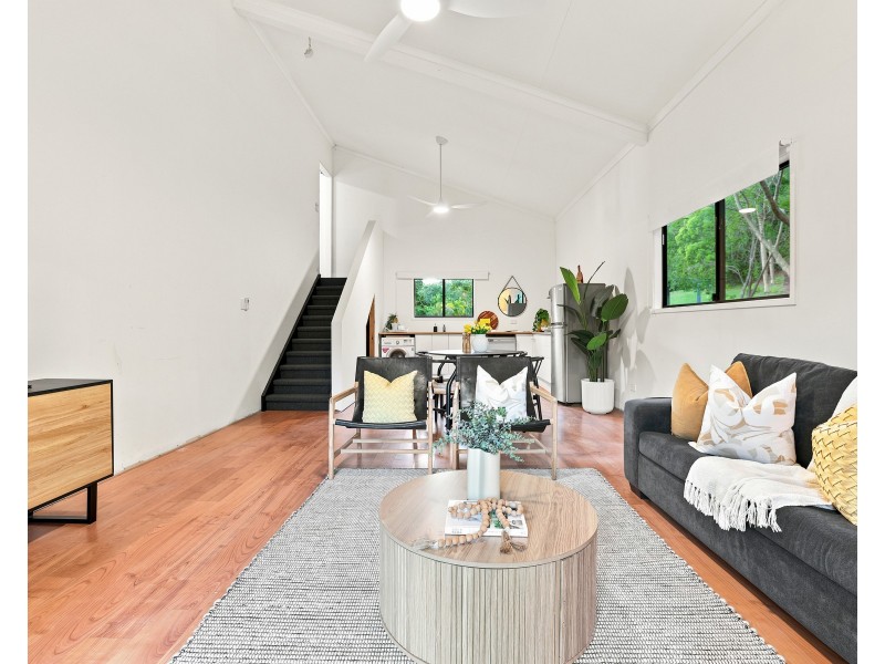 42-44 Ellison Street, Clifton Beach QLD 4879