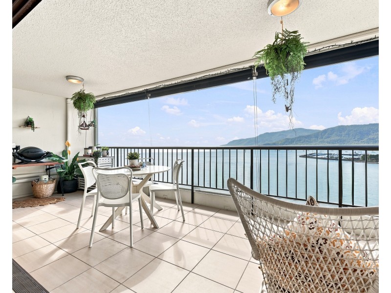 67/107-113 Esplanade, Cairns City QLD 4870
