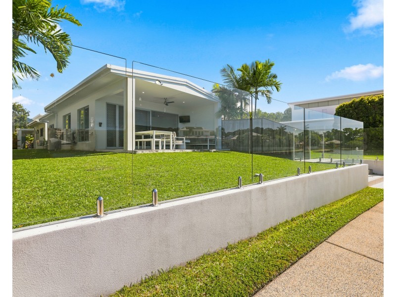 14 Bluewater Lane, Trinity Beach QLD 4879
