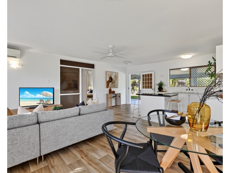 14 Harper Close, Manunda QLD 4870