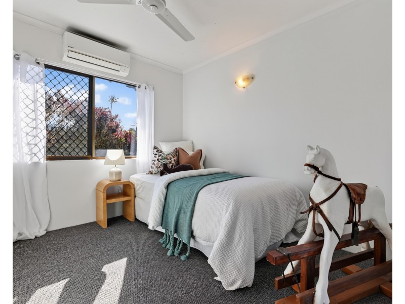 14 Harper Close, Manunda QLD 4870