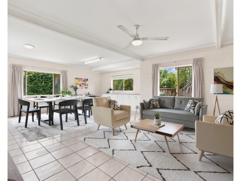 10 Kestrel Street, Bayview Heights QLD 4868
