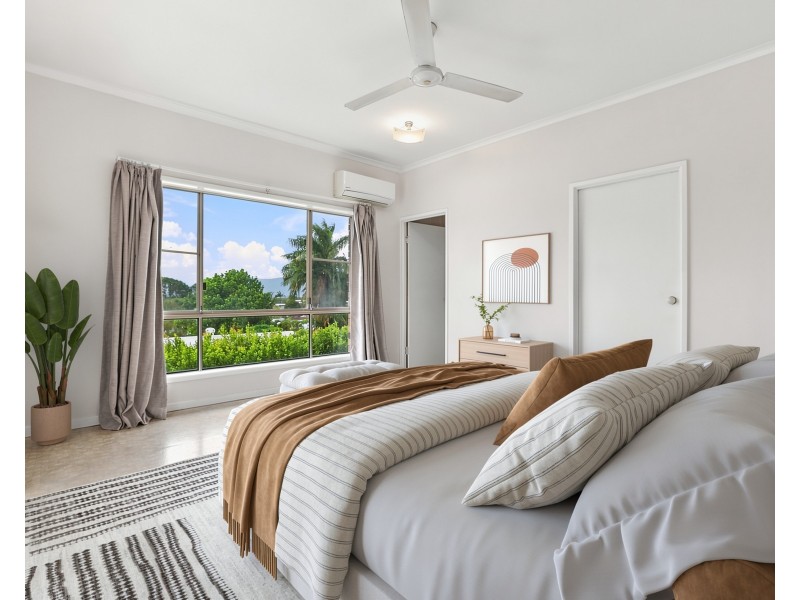 10 Kestrel Street, Bayview Heights QLD 4868