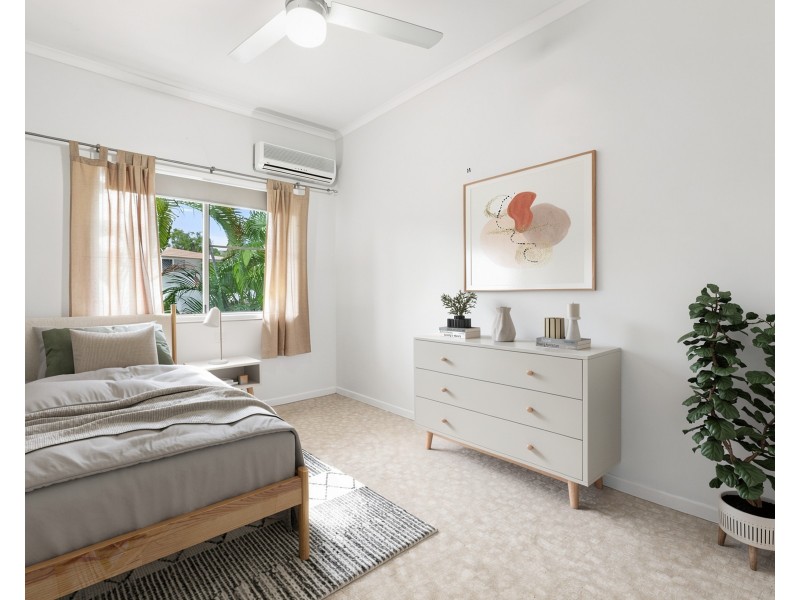 10 Kestrel Street, Bayview Heights QLD 4868