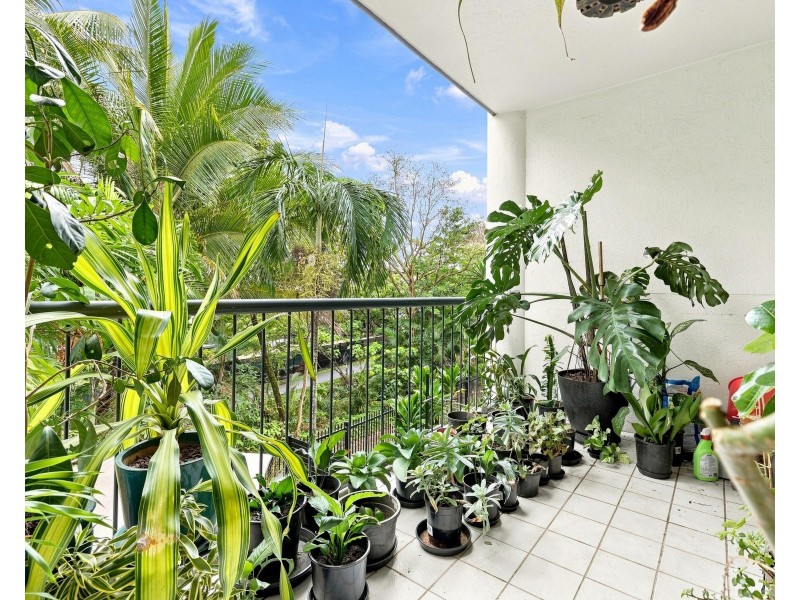 24/17A-17B Upward Street, Cairns City QLD 4870