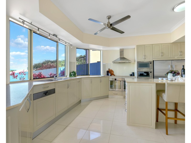 31 Yellowfin Close, Kanimbla QLD 4870