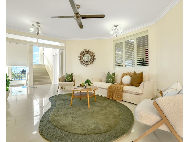 31 Yellowfin Close, Kanimbla QLD 4870