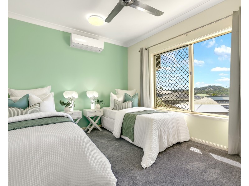 31 Yellowfin Close, Kanimbla QLD 4870