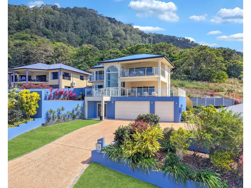31 Yellowfin Close, Kanimbla QLD 4870