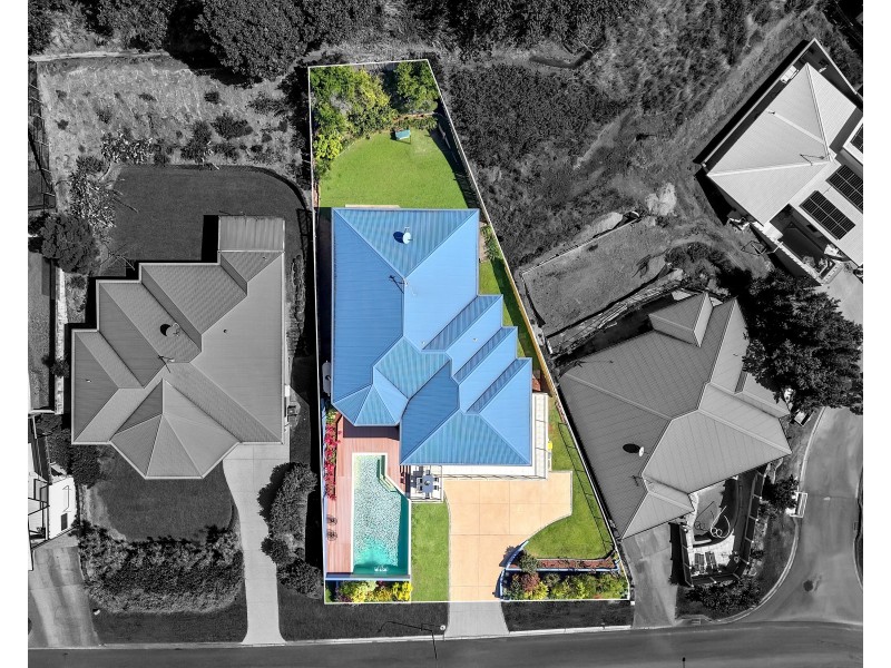 31 Yellowfin Close, Kanimbla QLD 4870