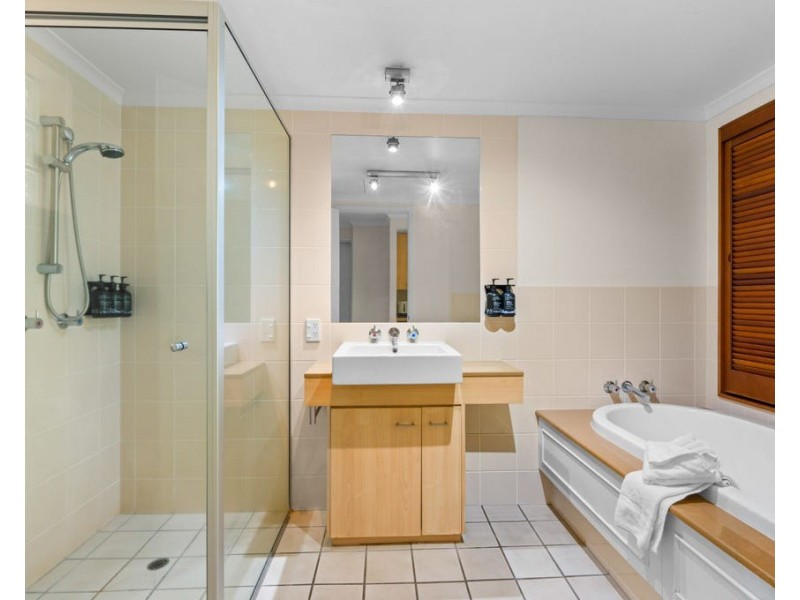 835/63 Williams Esplanade, Palm Cove QLD 4879